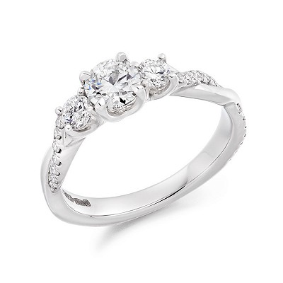 Round Brilliant Diamond Trilgoy Ring with Diamond Shoulders